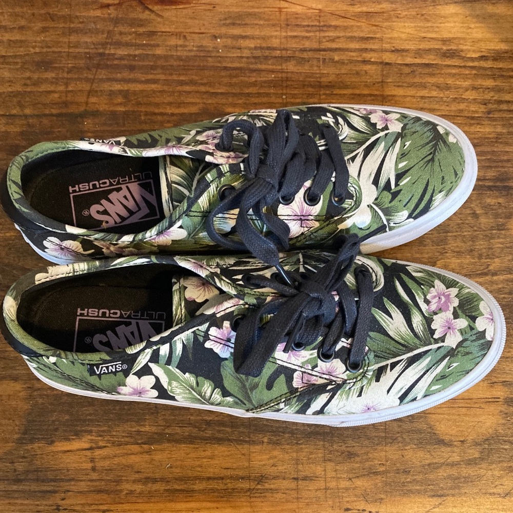 Women’s Vans Sneakers